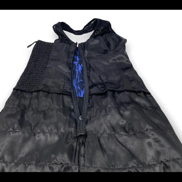 🛍️SALE🛍️ GUESS Black & Cobalt Blue Ruffled Lace Tiered Mini Dress - Picture 9 of 12